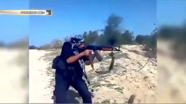 Боевика ИГ подвел китайский «Калашников» смотреть онлайн
