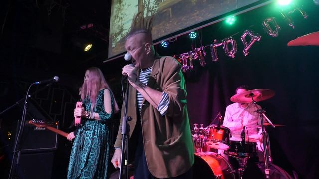 Пятак Бетховена. Кишечник! и Кирилл Миллер смотреть онлайн