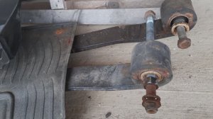 Про однолистовую рессору MAN TGX