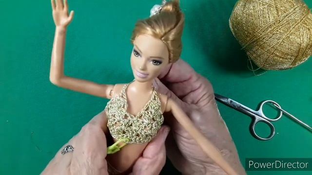 Вязаный сарафанчик с открытой спинкой. Crochet Barbie.