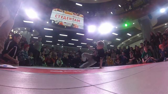 LILKIRILL Vs САША | 1/8 FINAL | BREAKDANCE CUP | МОСКВА | 2017