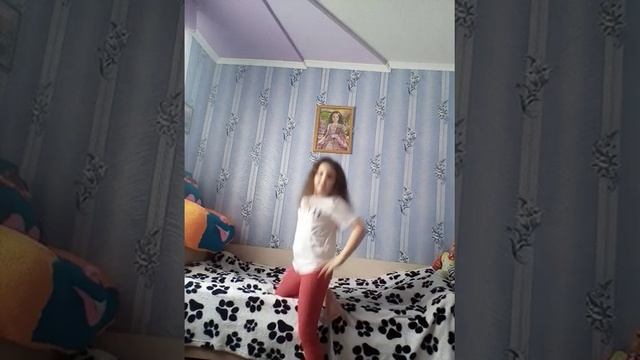 Девочка танцует хип-хоп смотреть онлайн
