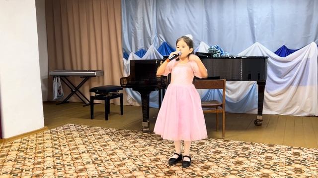 Мамочка милая, мама моя