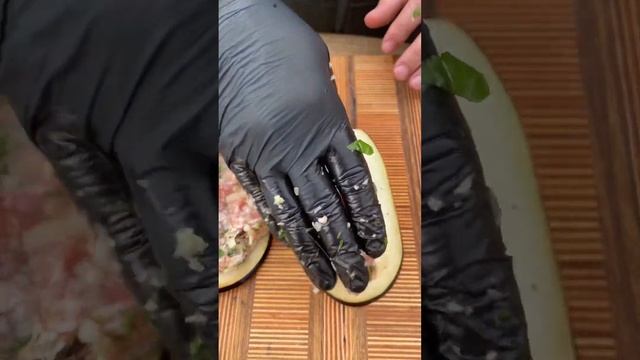 Отличная закуска ИЗ ЗАПЕЧЕННЫХ БАКЛАЖАНОВ С МЯСОМ НА ? смотреть онлайн