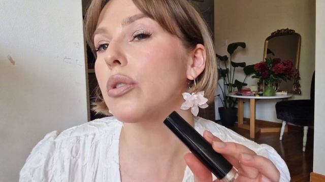 Свотчи всех блесков для губ от Limoni. Обзор бренда. Легки