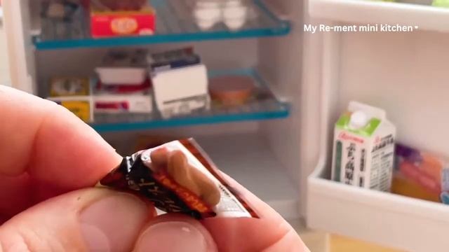 Miniature kitchen set installation ASMR смотреть онлайн