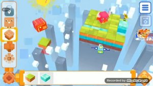 Играем  в игру четверо в кубе