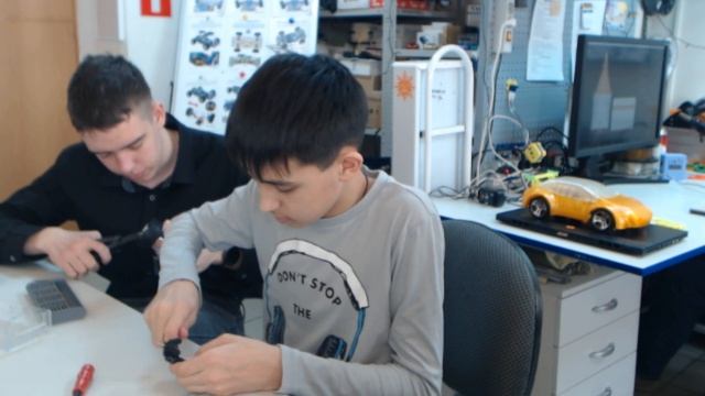 сборка передней подвески