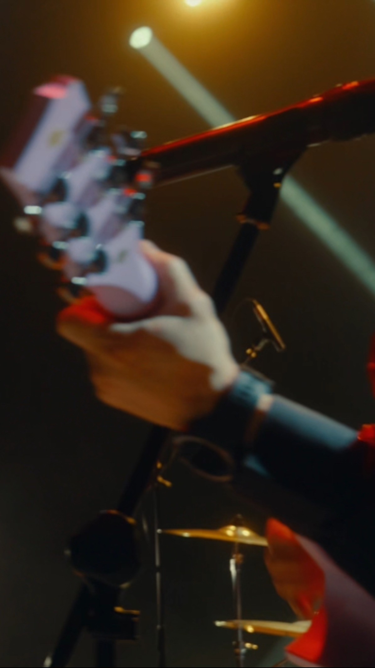 КАВЕР-ГРУППА | УЛИЦА ЛЕНИНА смотреть онлайн