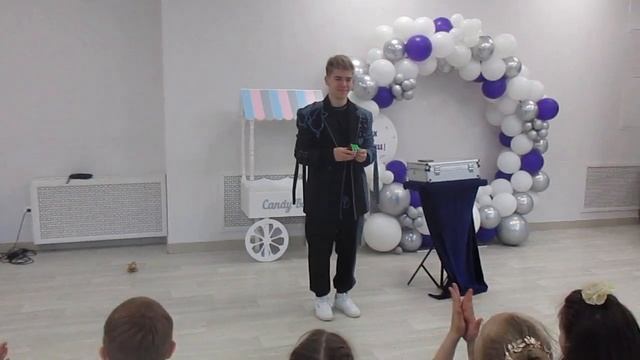 Шоу иллюзиониста смотреть онлайн