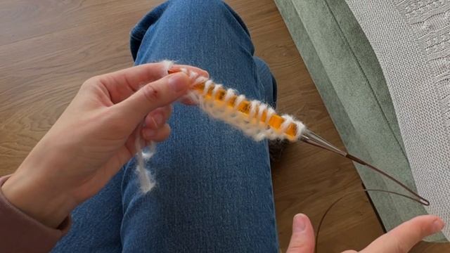 Вяжу свитер тунисским крючком - это очень просто и быс? смотреть онлайн