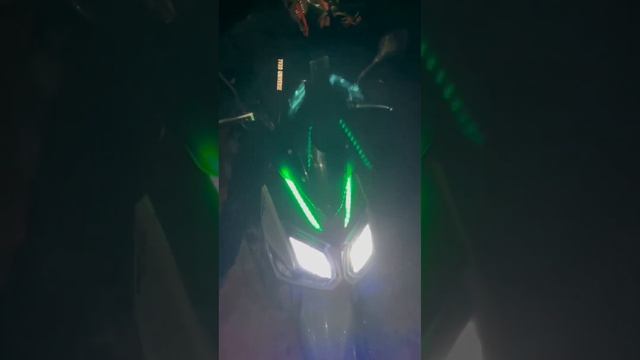 Покатушки на скутерах , смешные моменты , встретили ме?