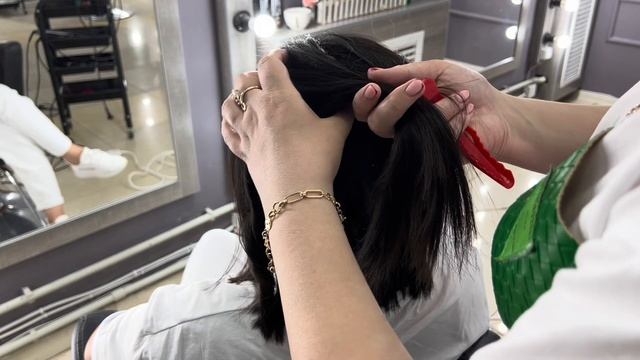 Небрежный локоны. Очень легко Смотрите какая красота ? смотреть онлайн