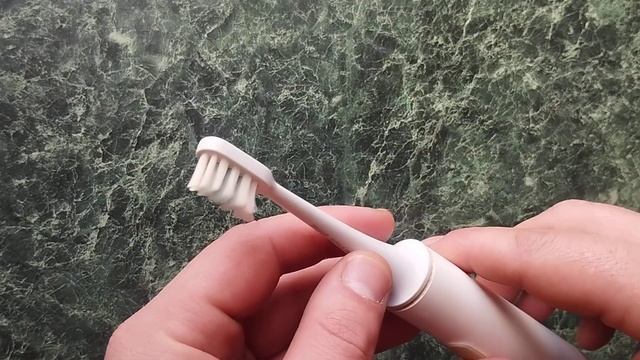 Как выключить электрическую зубную щётку #щетка #зубн? смотреть онлайн