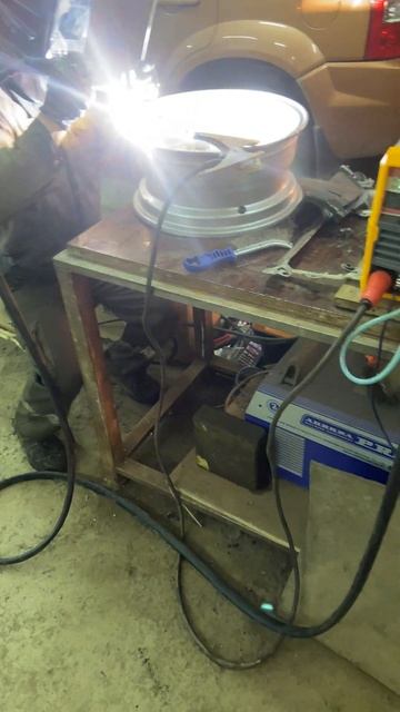 Аргонник в автосервисе #weldestar #сварка #tigсварка смотреть онлайн