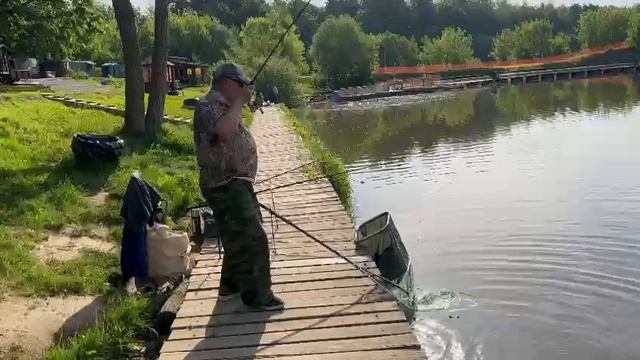 Карпуша клюет смотреть онлайн