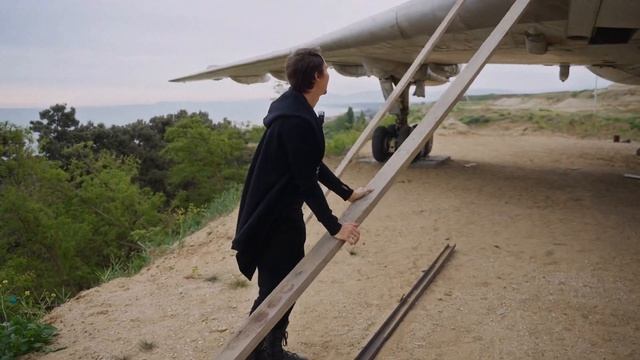 Как я дрон о самолет разбил и полез его спасать.