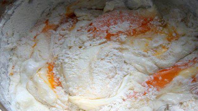 Пирог-пицца  на сковороде за считанные минуты