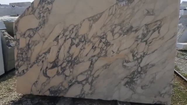 Мрамор Calacatta Monet (Калакатта Монет) смотреть онлайн