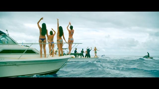 НА ГРЕБНЕ ВОЛНЫ - Фичуретка Surf Action смотреть онлайн