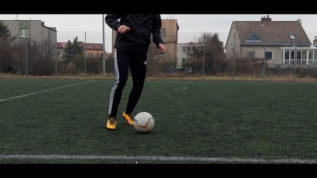 10 способов как эффективно поднять мяч с земли|10 Ways To Effectively Lift The Ball From The Ground