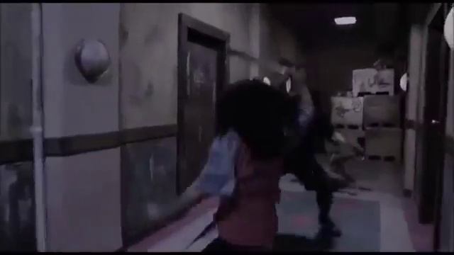 Супер сцена из фильма РЕЙД!