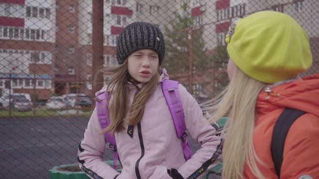 Притворство смотреть онлайн