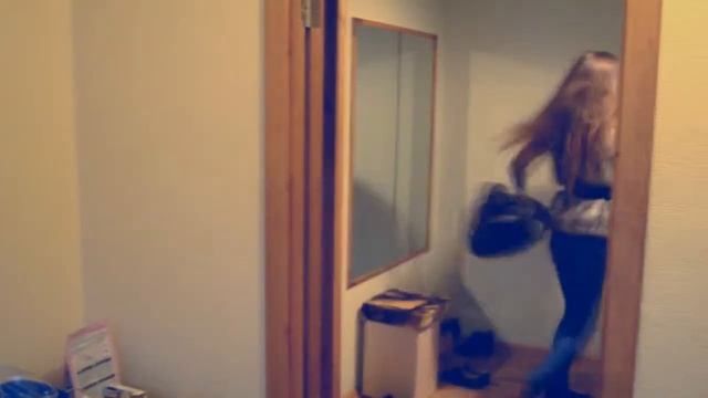 M.I.KE(Мартин Манвелян) - СЛЕДЫ смотреть онлайн