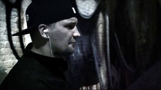 Баста - Под куполом смотреть онлайн