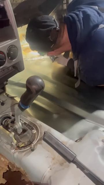 приора-сварка #shorts #приора #ремонт #подпишись #ютуб #пм смотреть онлайн