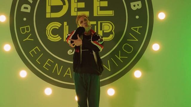 Заугаров Олег - тренер по хип-хопу смотреть онлайн