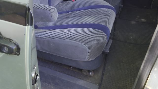 Отремонтирован замок и ручка