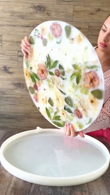 Столешница 50 см диаметром 😍 из эпоксидной смолы и сух смотреть онлайн