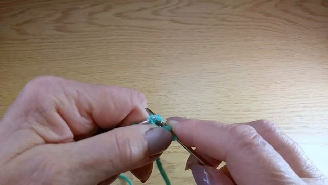 Простой ажурный узор в сеточку, который вам обязательно понравится. смотреть онлайн