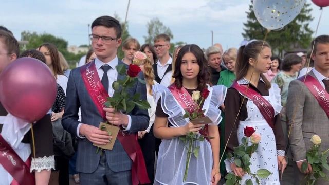 Школьная линейка, 2024 #брест #последнийзвонок #линейка смотреть онлайн