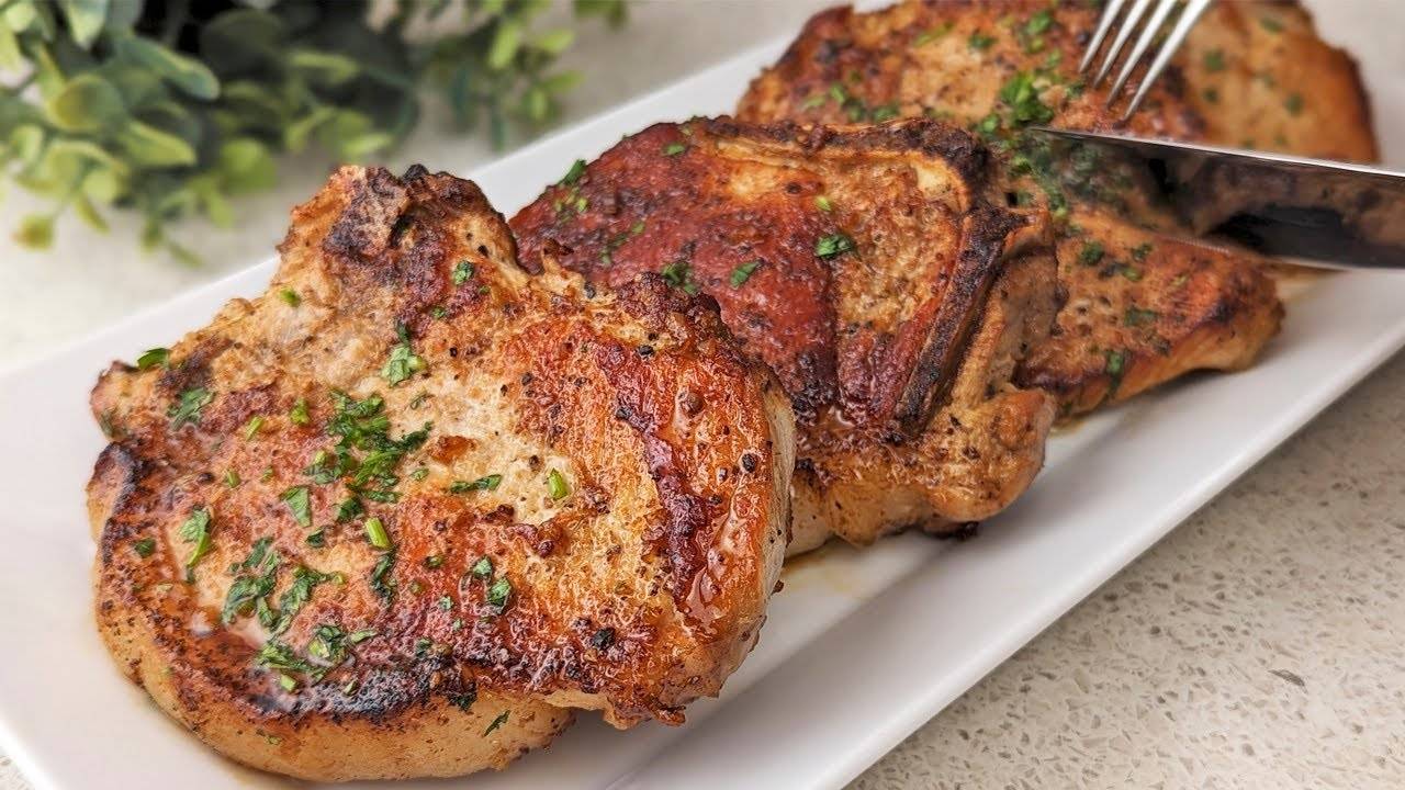 ШОКИРУЮЩЕ ВКУСНО! Сочный стейк из свинины на сковороде, как в лучших ресторанах!