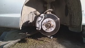 ЗАМЕНА ПЕРЕДНИХ САЛЕНБЛОКОВ КиА Спекстра