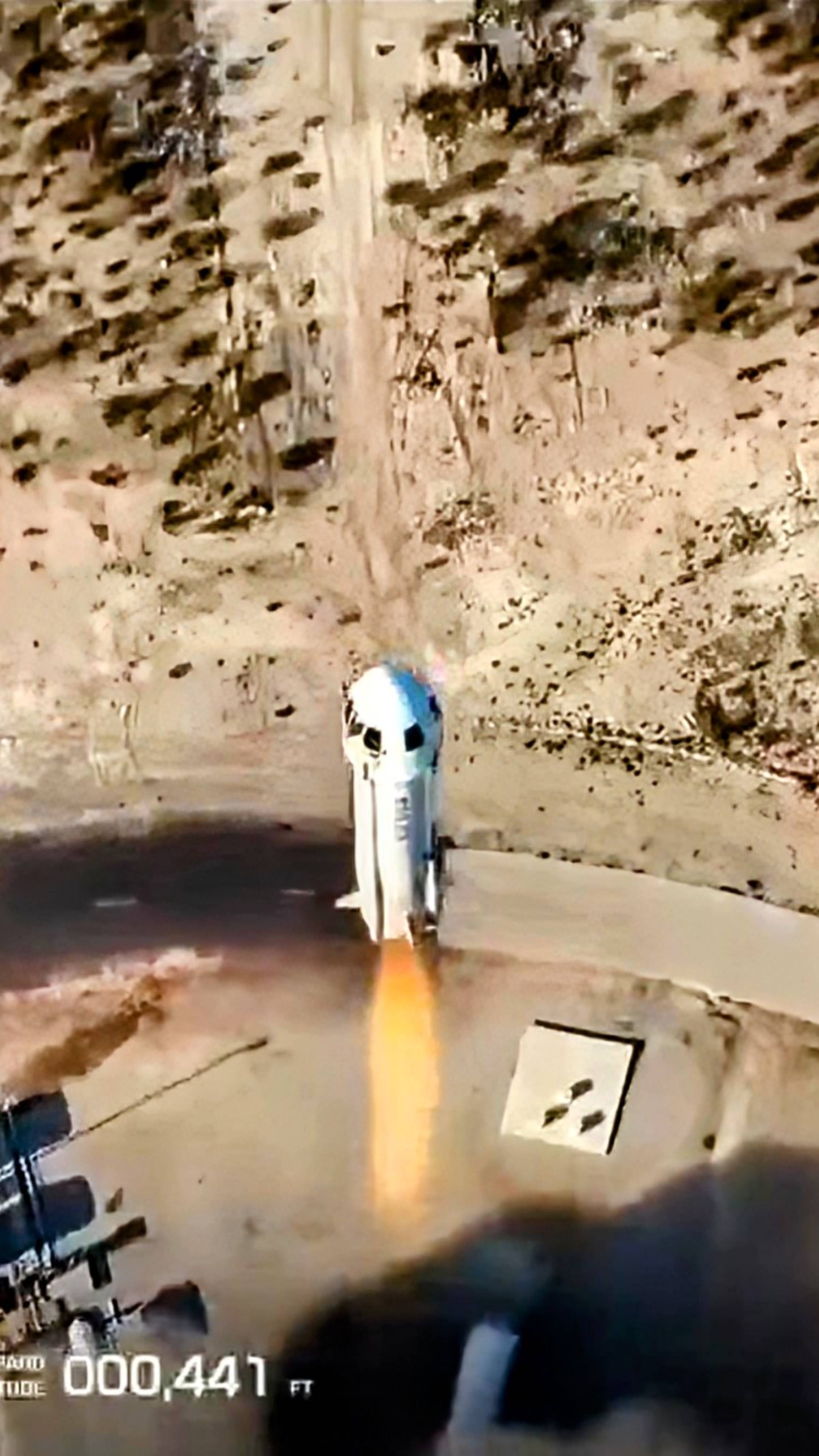 Компания Blue Origin провела запуск суборбитального корабля New Shepard🚀 смотреть онлайн