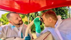 УРА! Четыре месяца волонтеры пытались поймать этого слепого лебедя, он был весь в мазуте!!!