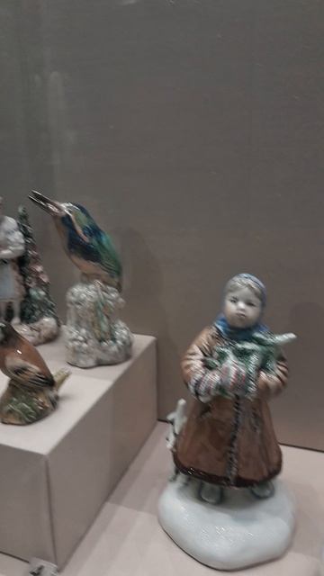 Керамика 1940-х годов. Выставка в Кусково смотреть онлайн