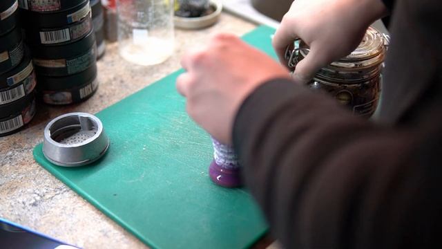 Челлендж! Забиваем кальян из рандомных вкусов с завязанными глазами! смотреть онлайн