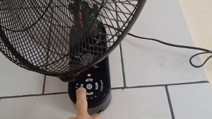 настенный вентилятор