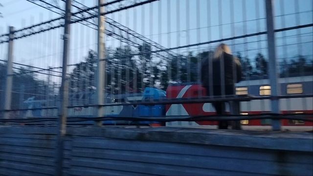 30 мая 2025 г. Электровоз "Аврора" ЭП2К-178 с Пассажирским поездом Колпино смотреть онлайн