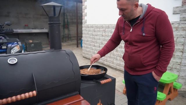 ГОТОВИМ КОПЧЕНУЮ СЕМГУ в СМОКЕРЕ 🐟 смотреть онлайн