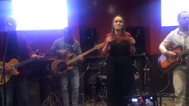 Knocking on heaven’s door - Краснокнижники 09.21 RedFinchPub