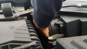 Заміна габаритних ламп на Skoda Yeti (2013)