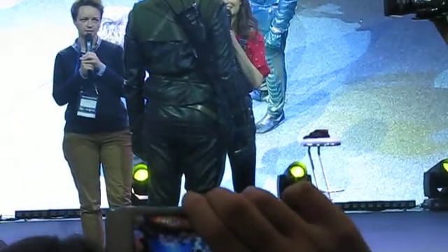 Саммер Глау (Summer Glau) о том, как ставятся боевые сцены в кино.