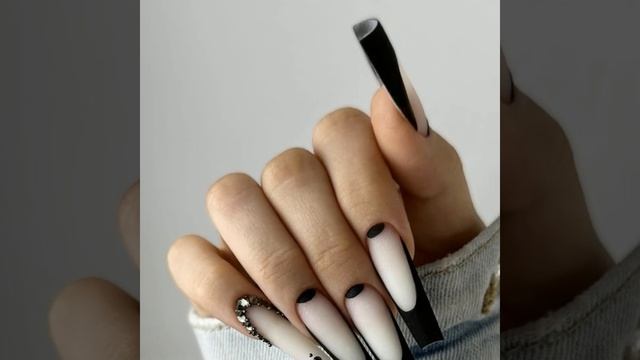 Маникюрная Мода: Топовые Тренды и Идеи для Ваших Ногте смотреть онлайн