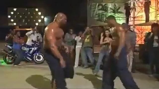 Кровь и кость\Blood and bone(fight scene) смотреть онлайн