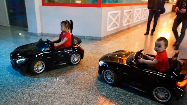 Семейное видео Дегенбаевых смотреть онлайн